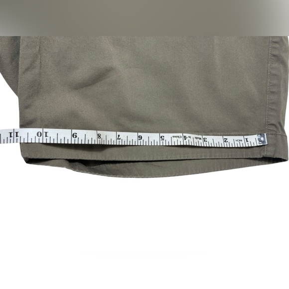 J. Crew  7" Stretch Chino Shorts Men's sz 38 Green Best Seller - Picture 8 of 10